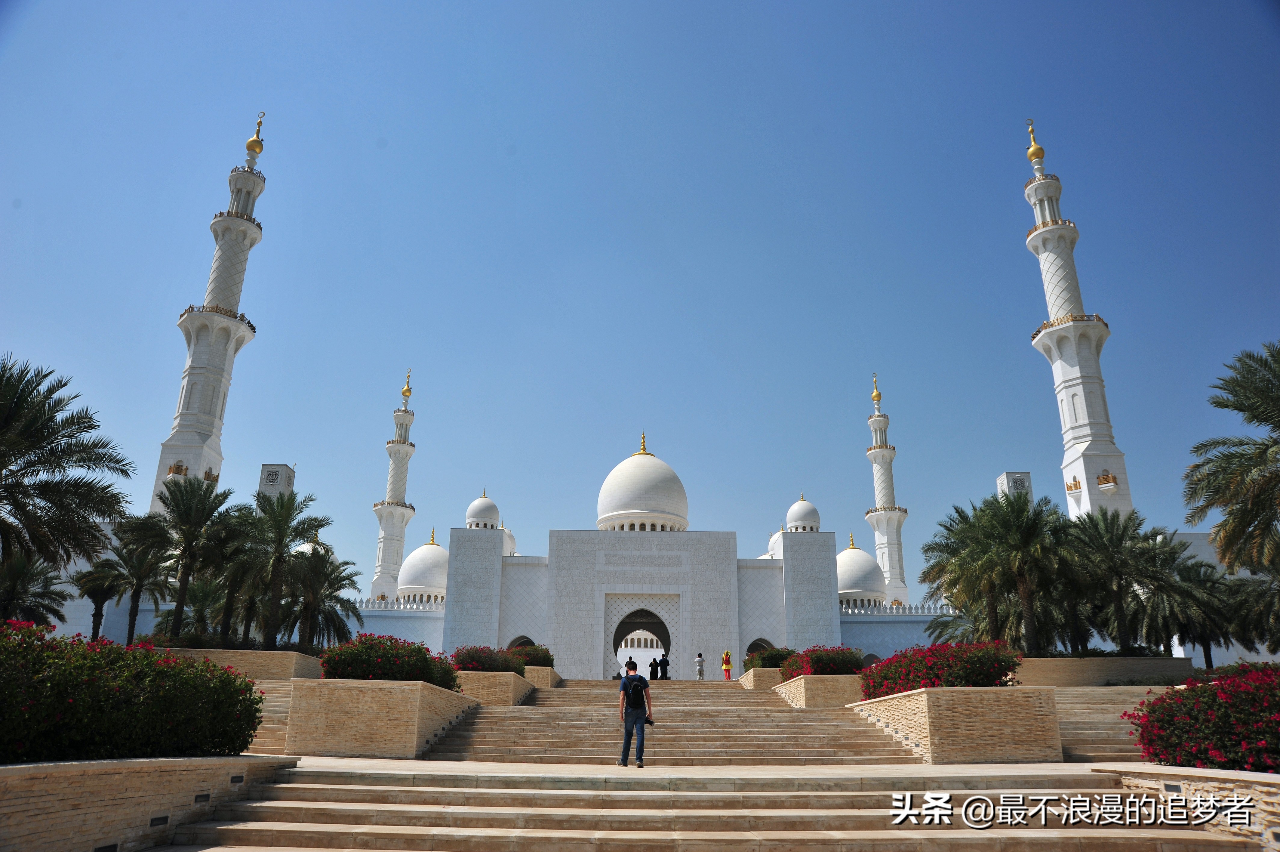阿联酋谢赫扎耶德清真寺旅游,迪拜谢赫扎耶德路旅游