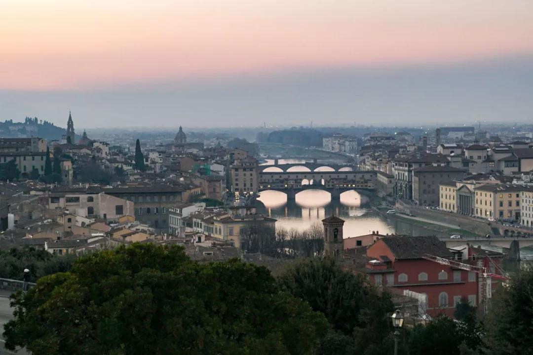 世界各大博物馆稀世珍宝,捐出百万家产的女人