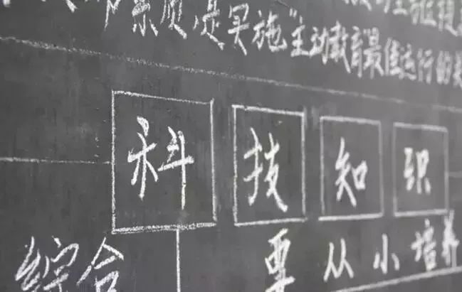 美国物价价目表,美国买lv包包比国内便宜多少钱