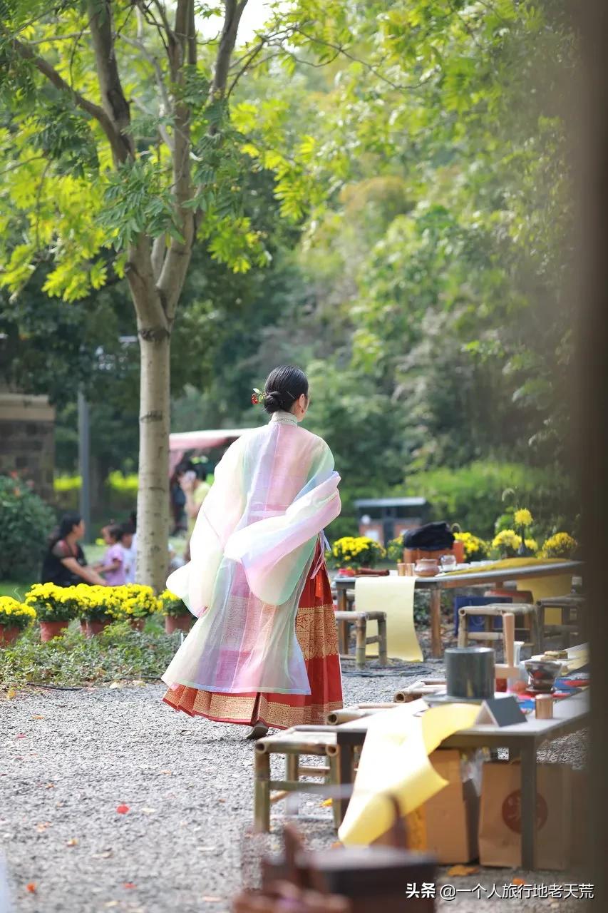 这座被央视挖掘的江南小城，比乌镇古朴，比苏杭好吃