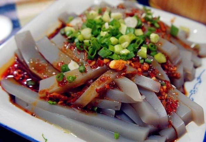 红薯凉粉的做法比例是1:5还是1:6,河南红薯凉粉的家常凉拌吃法做法