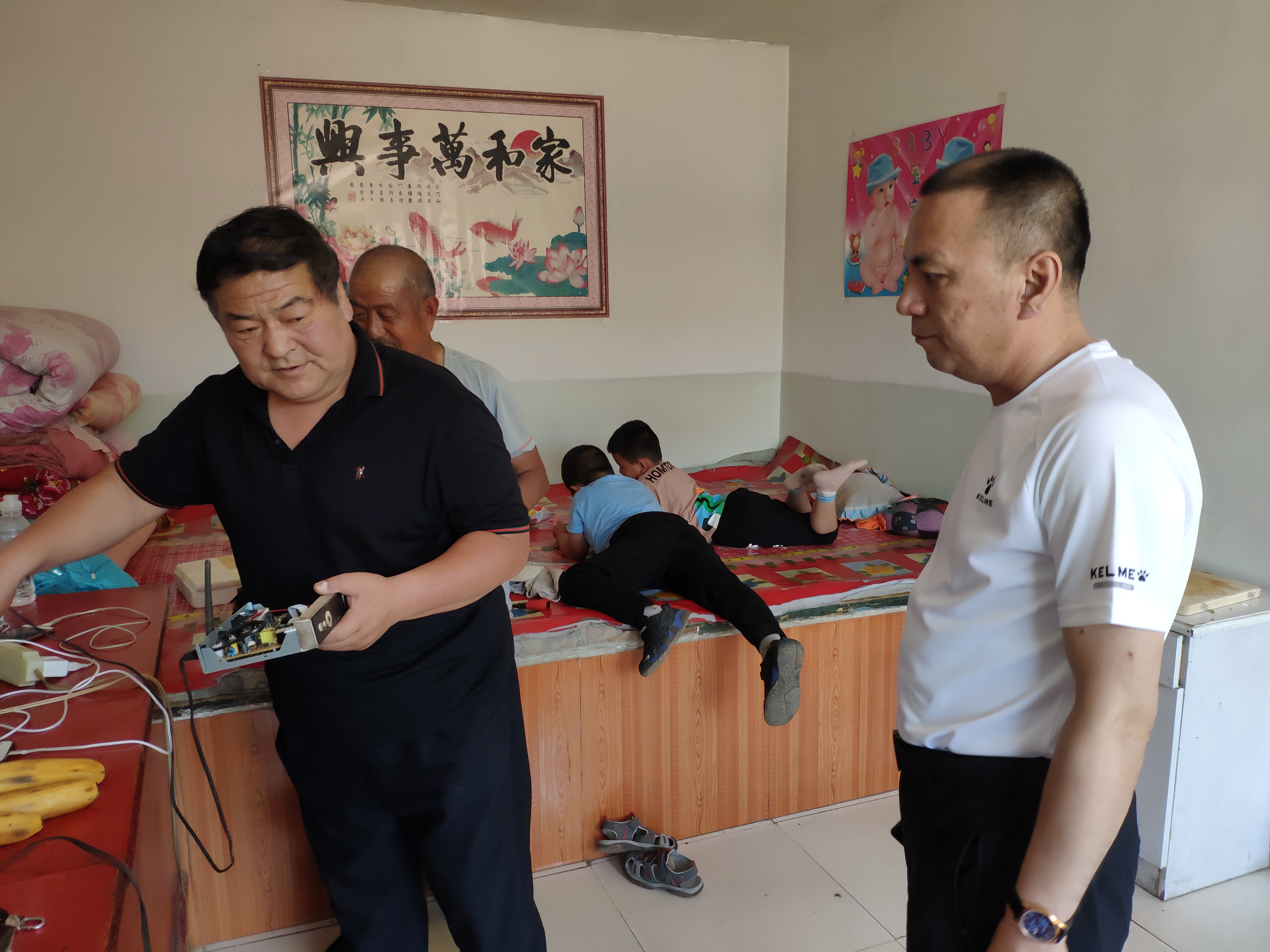 彩线轻缠红玉臂下一句,彩线轻缠红玉臂古诗