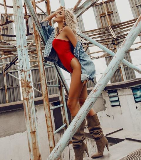 曼城津琴科,曼城琴津科女友