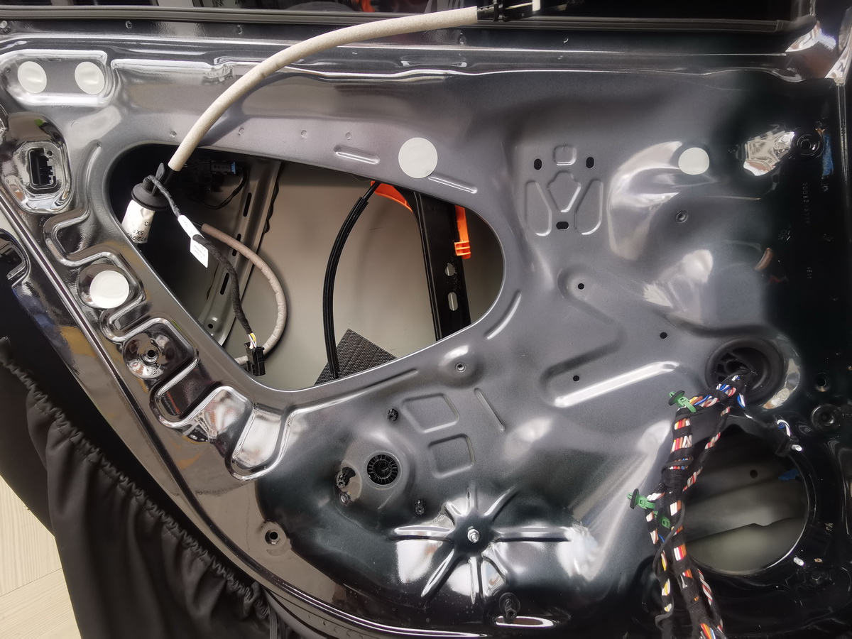 大众迈腾汽车音响隔音改装,大众迈腾加强了吗