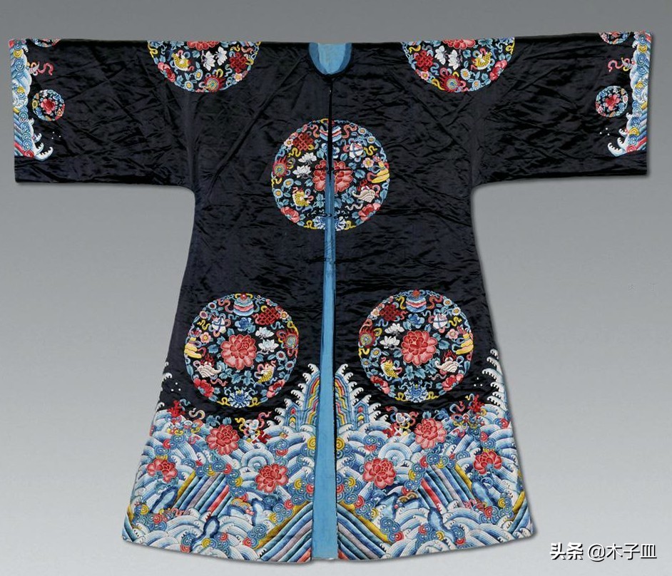 清代贵妇服饰,清朝贵妇装扮