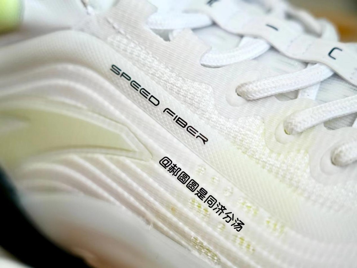 LBJ19、KT7全面升级！今年实战王者究竟会是谁？