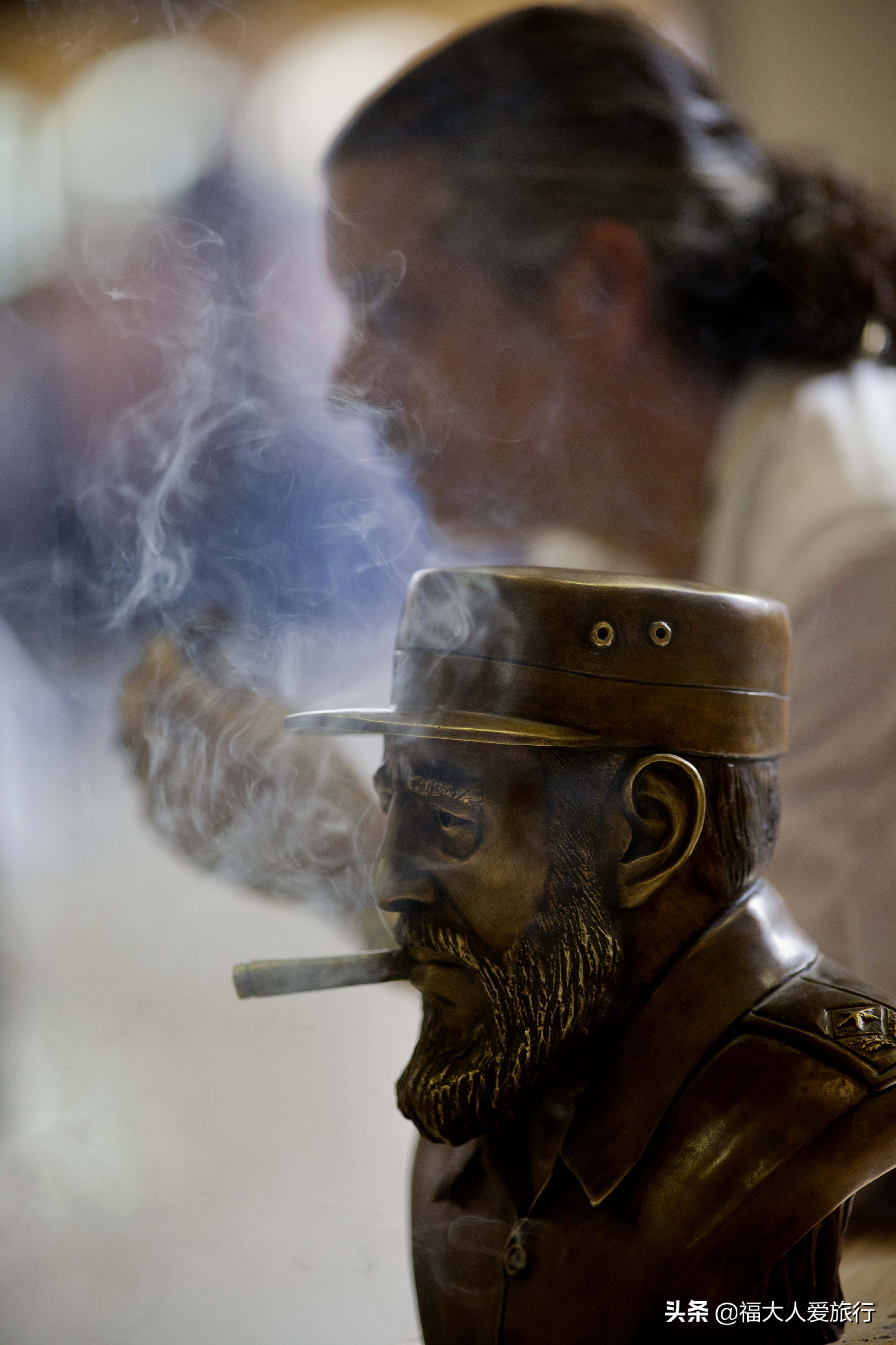 给我一支雪茄，我别无他求！探访世界顶级雪茄故乡，人人享受其中