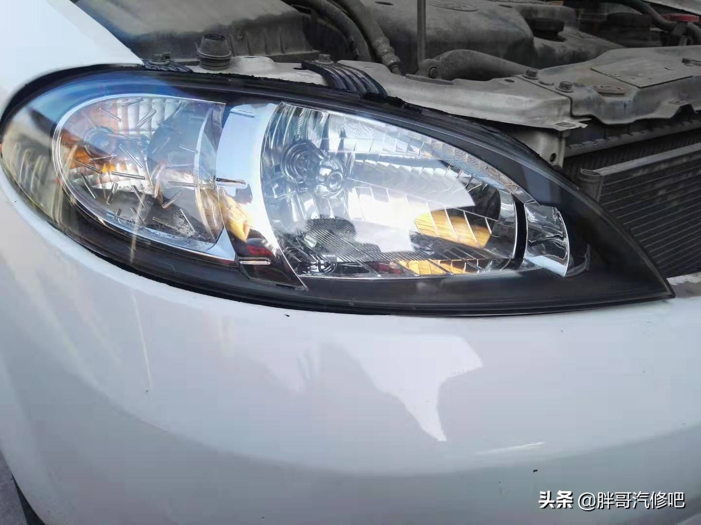 上海汽车大灯漏水去哪里修,大灯发黄了怎么处理