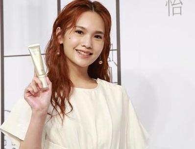 杨丞琳化妆品,可爱教主杨丞琳早期视频