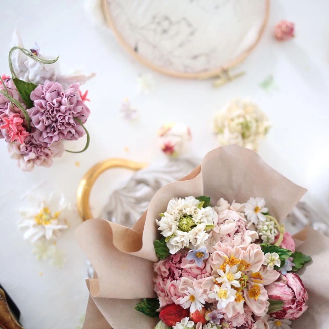 韩式裱花和豆沙裱花学哪个比较好,豆沙裱花和奶油霜裱花的区别