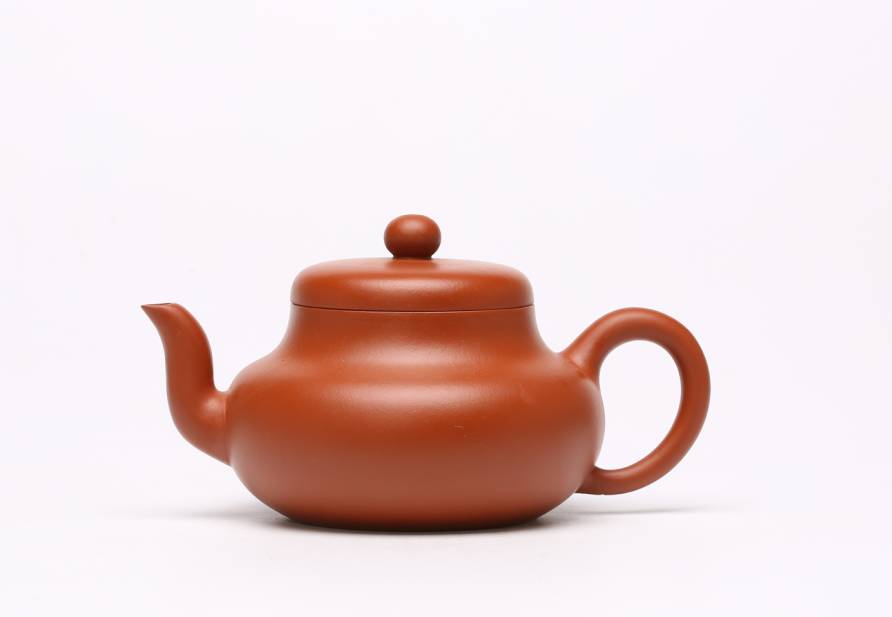 君德思亭梨形,君德属于孟臣小品吗