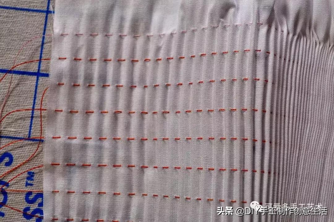 棒针织百褶裙边花样视频,编织收缩小包