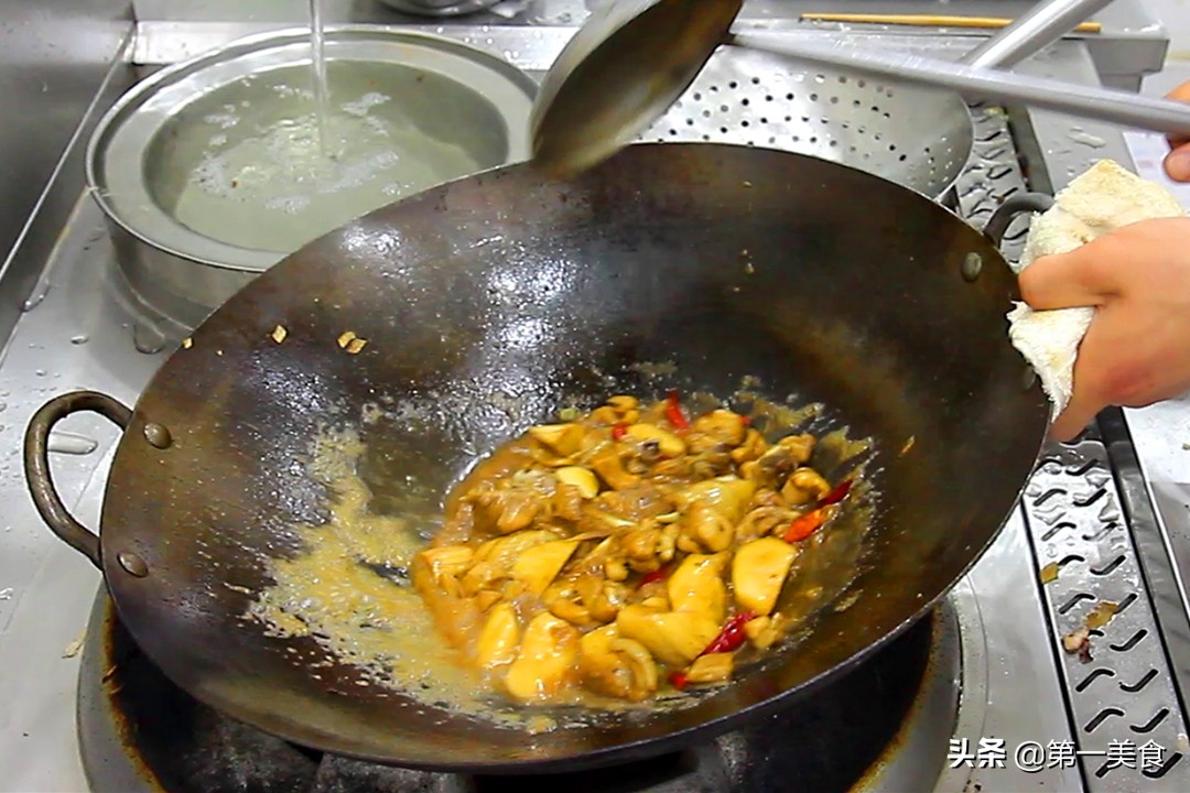 适合晚上吃的家常食物,适合晚上吃的十道家常菜