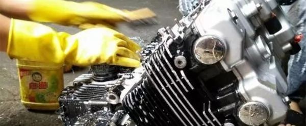 碣石ax100摩托车翻新过程,碣石越野摩托车crf450r翻新过程