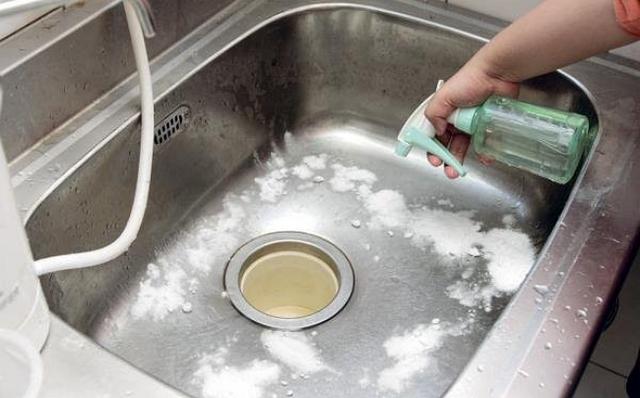 春节大扫除小苏打的妙用大全,家庭必备用品小苏打