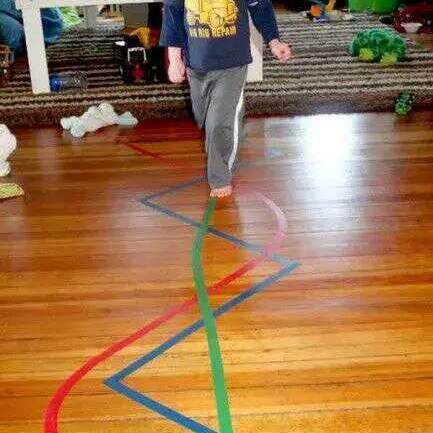 疫情期间儿童亲子互动小游戏,幼儿亲子游戏家庭互动躲避病毒