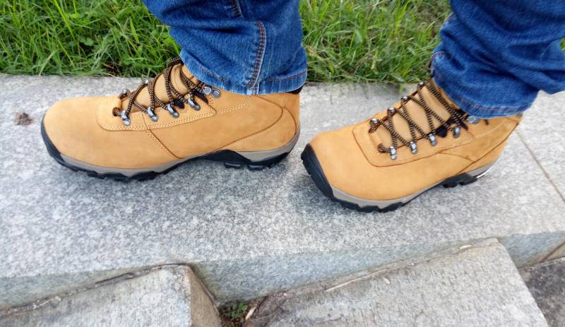 偏瘦登山徒步鞋,hitec徒步鞋