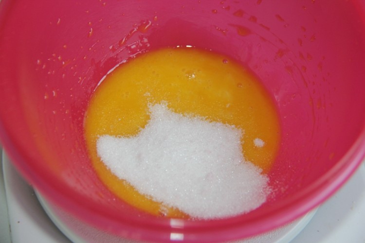 榴莲冻芝士蛋糕,爆浆榴莲芝士蛋糕烤箱做法