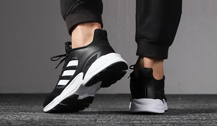 来寺库看看奢侈品大牌低价入手,阿迪达斯男士潮鞋推荐