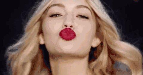 珀莱雅和自然堂哪个抗皱效果好,珀莱雅自然堂百雀羚哪个好