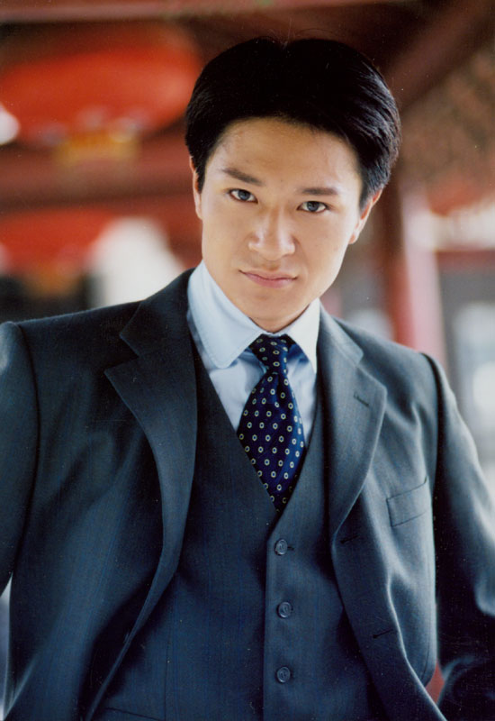 梧桐雨傅淼和邱心志片段,邱心志梧桐雨在雨中倒下片段