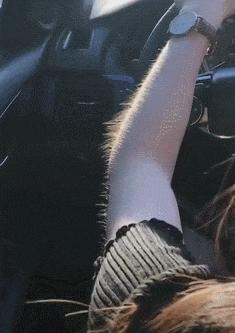 刚租的房子,打扫时发现的前租客留下的东西,要告诉房东吗?