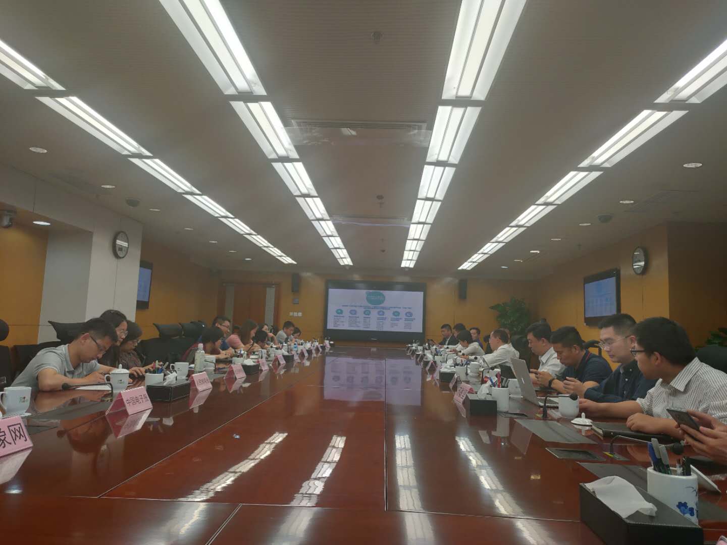 移动降低资费怎么办理,一招让中国移动主动给你套餐降费