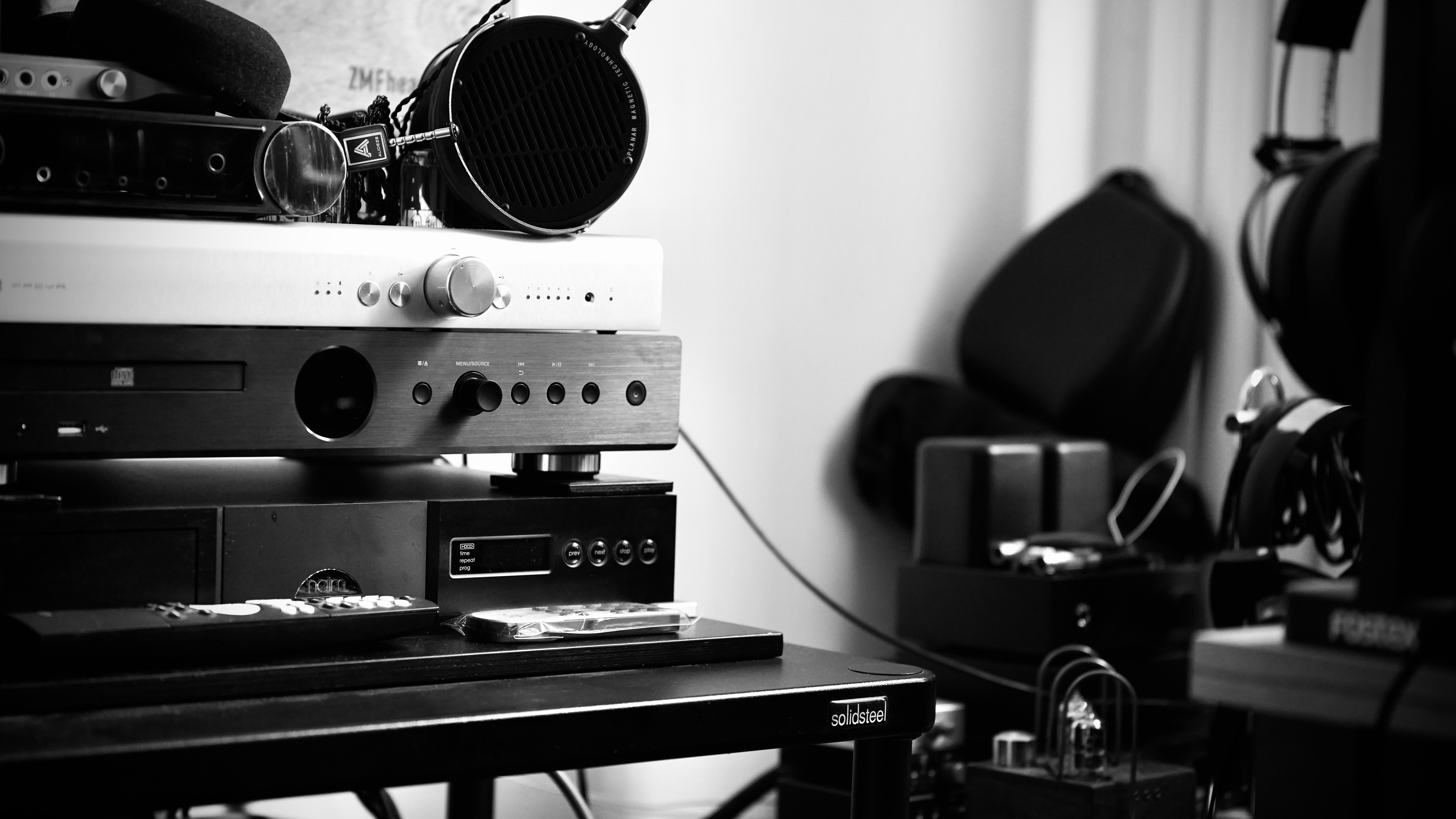 唱片不止为师还能为友！年轻音乐发烧友的第一部台式CD音乐*放播**器