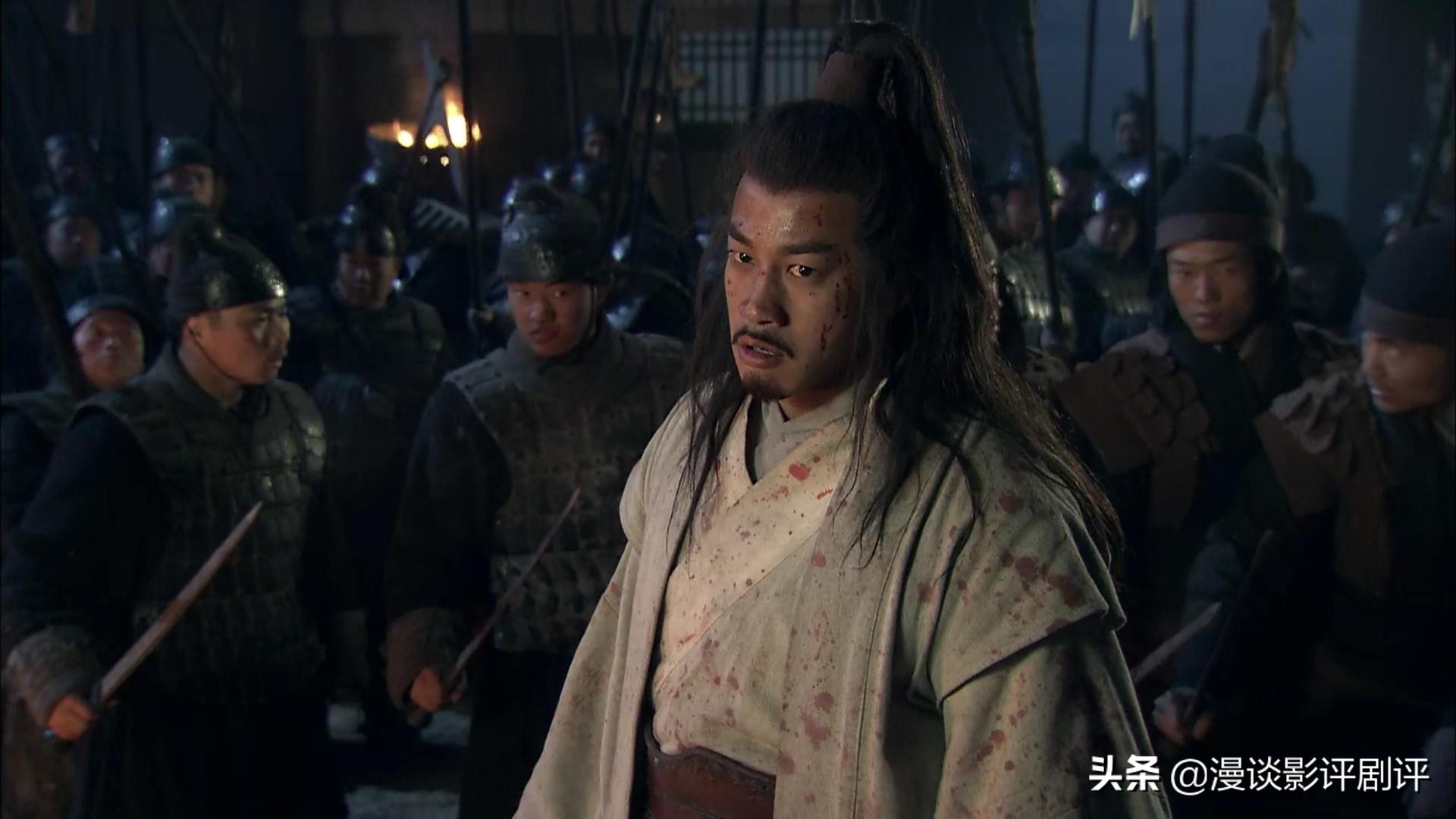 《楚汉传奇》刘邦与项羽响应起义，拉开了楚汉相争的序幕