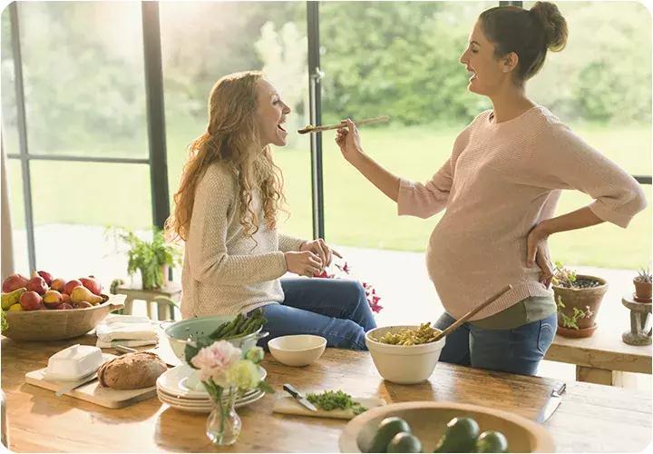 怀孕期间一定不能吃的十种食物,怀孕一个月哪些食物不能吃啊