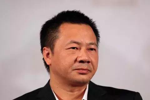 最大照明企业“斗”不停！如今创始人入狱！贱卖给外资