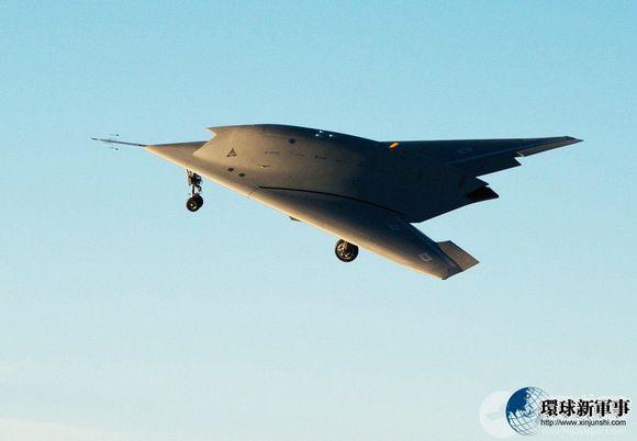 飞机翅膀那么薄为什么能托起机身,飞机翅膀的翼稍小翼有几种