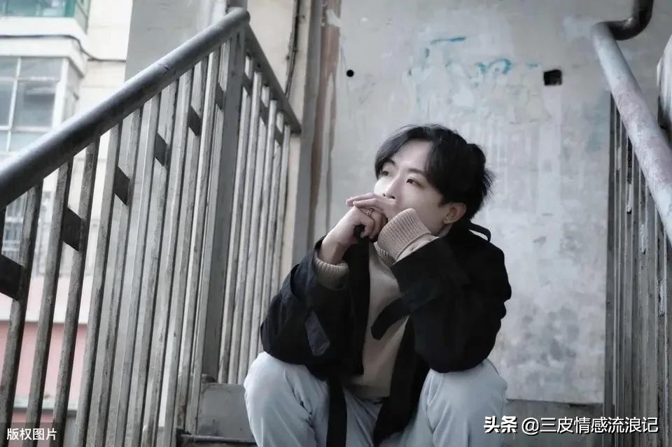 20岁穷小伙爱上50岁阿姨大结局,20岁小伙和50岁阿姨结婚真实例子