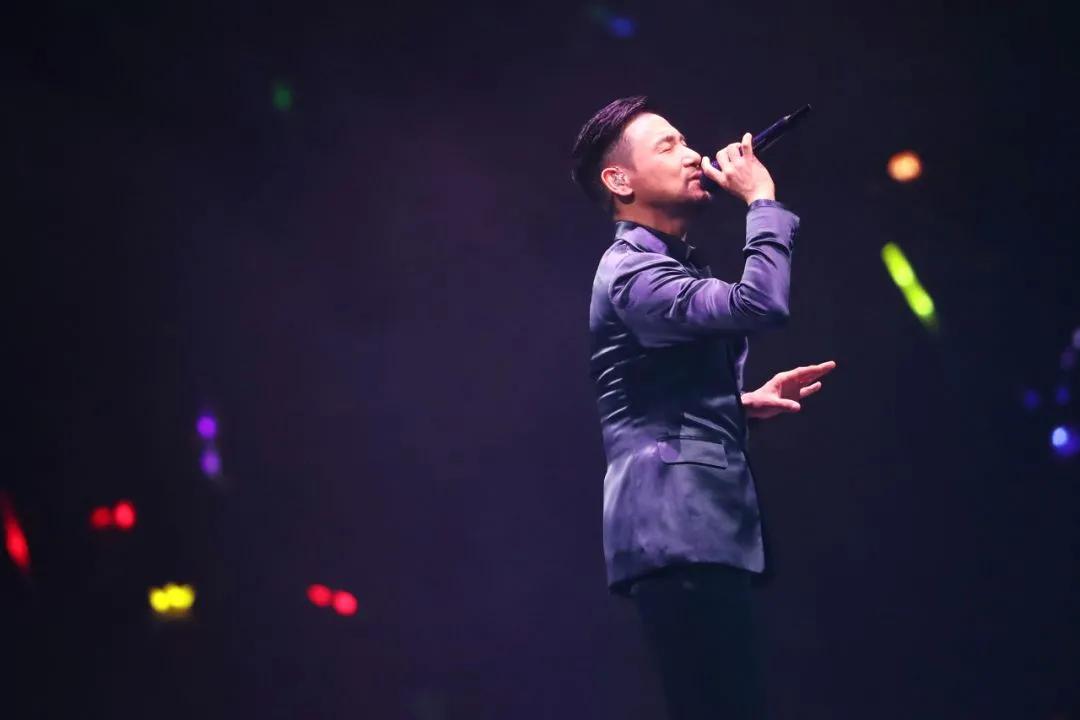 是时候揭穿这些男明星的脸了