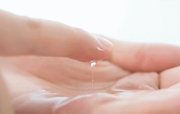 樱花头皮护理,樱花护发精油改善干枯防毛躁滋润