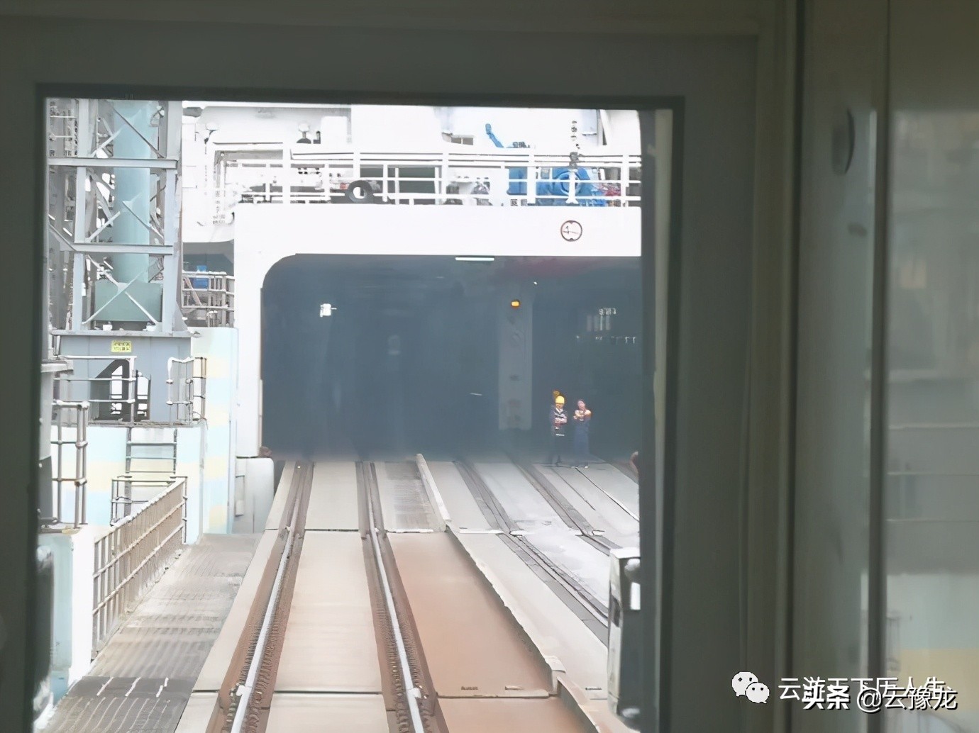 从湛江到海口火车,湛江到海口火车过海视频