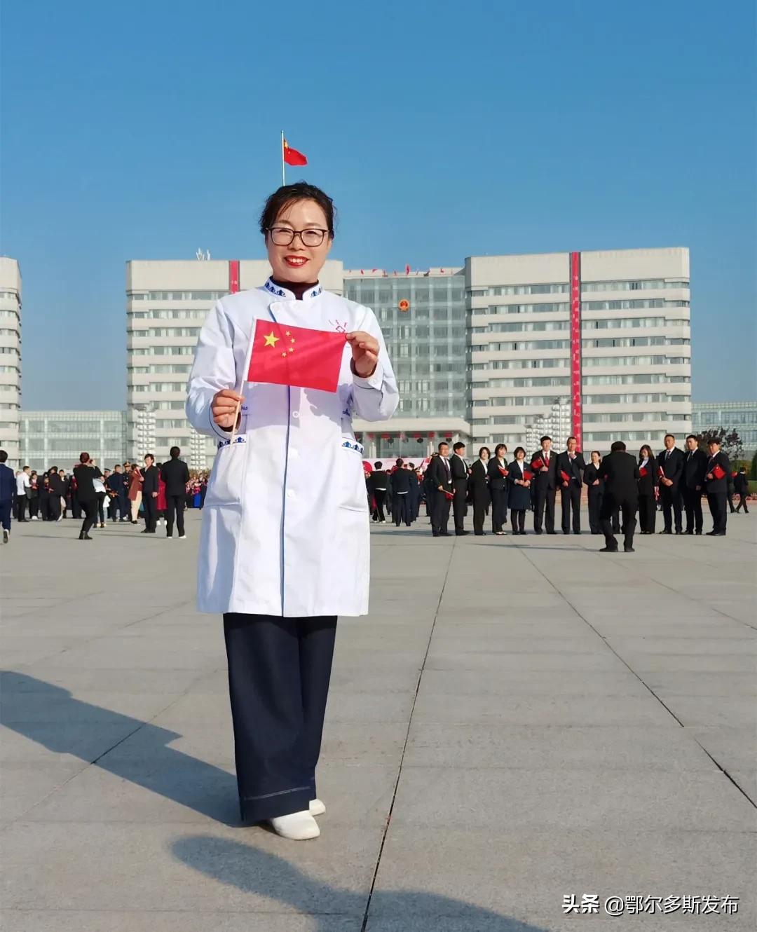 红梅:30年护理工作践行*产党共**员的初心使命