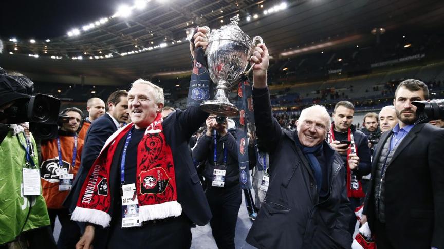 归还圆明园兽首，修复巴黎圣母院，可能这是足坛最酷的老板