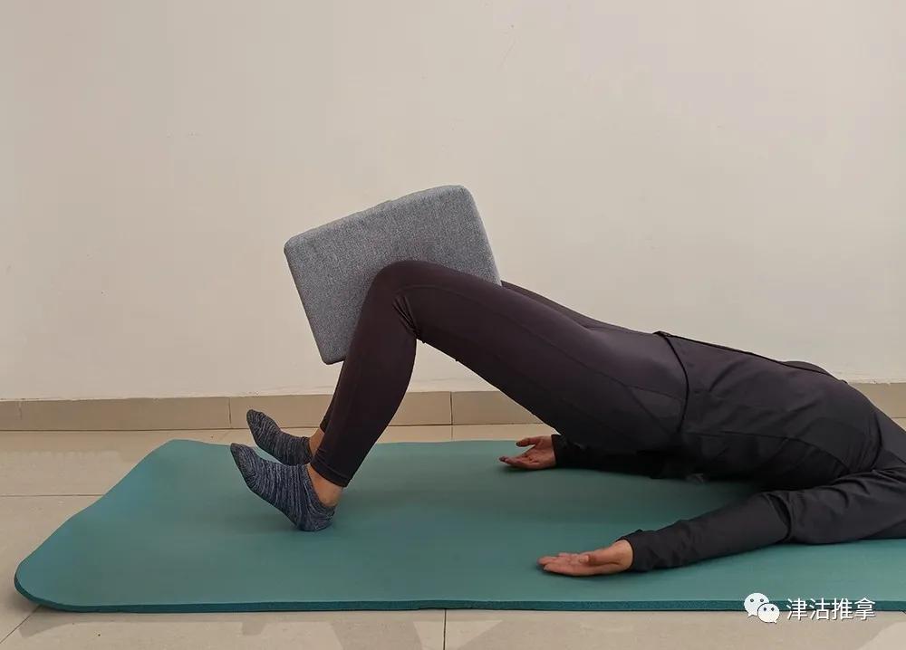 治疗罗圈腿的动作,腿不直最有效的动作