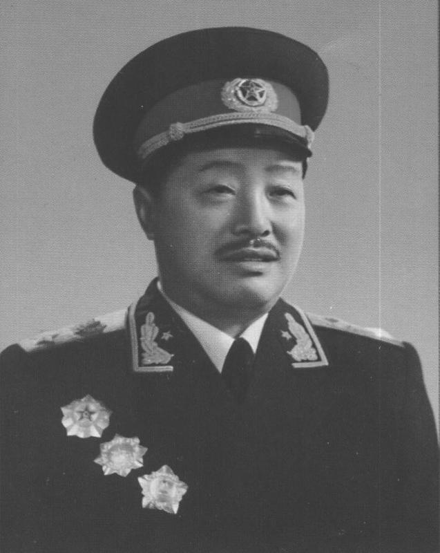 绥远战役，*荣臻聂**联手贺龙未克傅作义，聂帅总结：不打无把握之仗