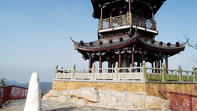 宜兴竹海山顶华南第一峰,宜兴华东第一竹海