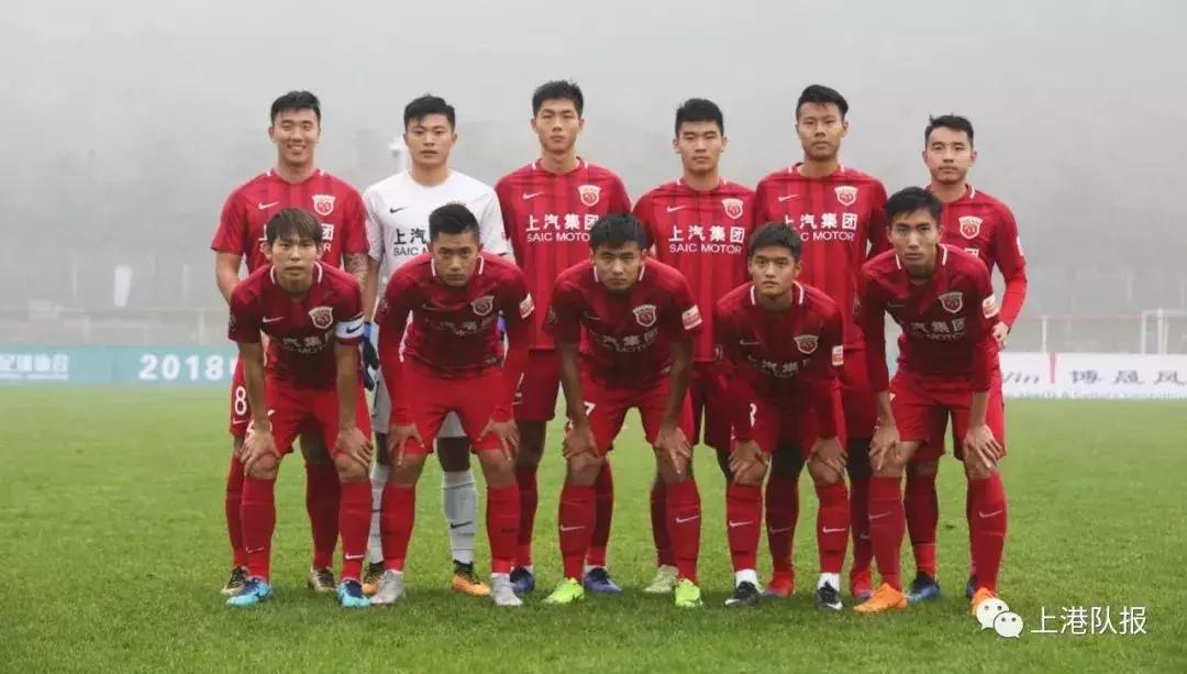 上港杨世元防线,上港后腰杨世元