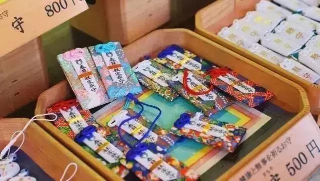 日本求的御守怎么处理,日本御守放在哪里
