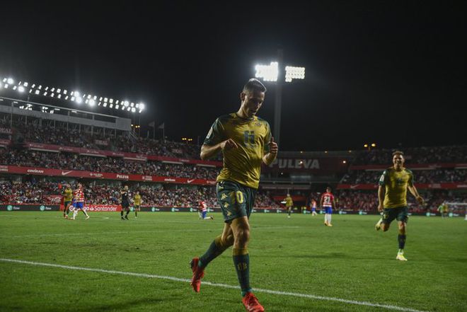 皇马流星89分钟绝杀！狂奔半场1V3铲都铲不倒