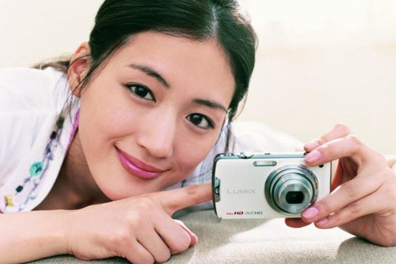 颜值一般却成日本最美之颜,她因聆听历史真相,被日本网友谩骂?