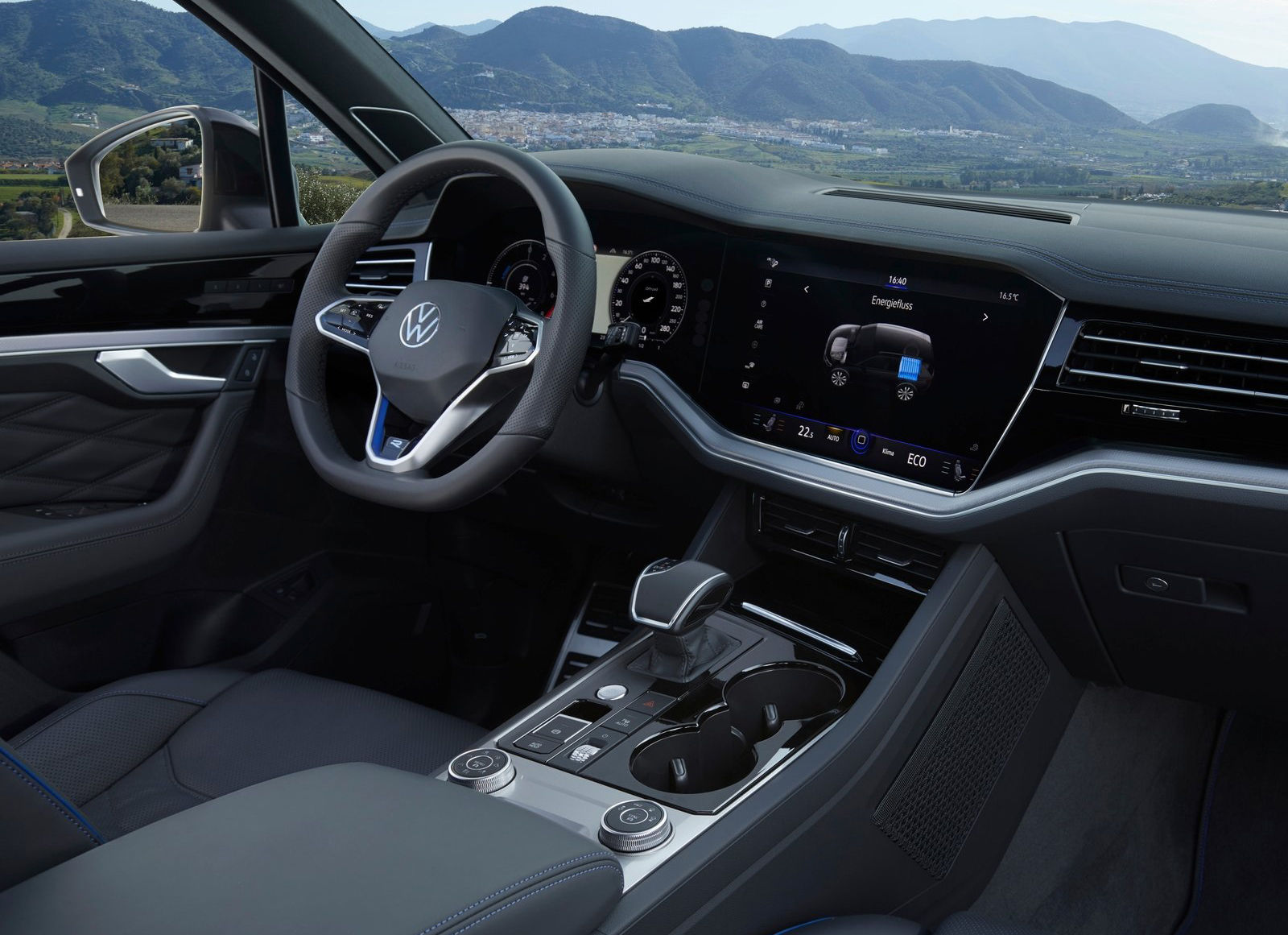 途锐动力到底有多强,途锐3.0v6最高速度