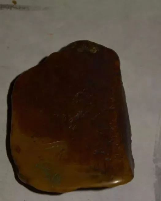 你一定没见过的广应寺坪石，样子俨然如古玉