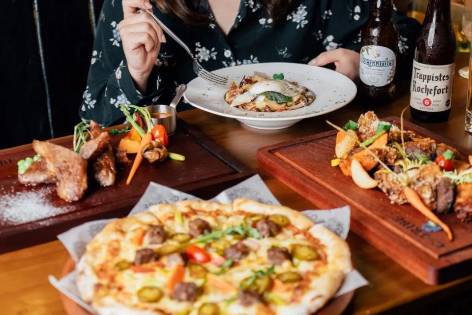 700平米小型仓库,仓库式酒水批发