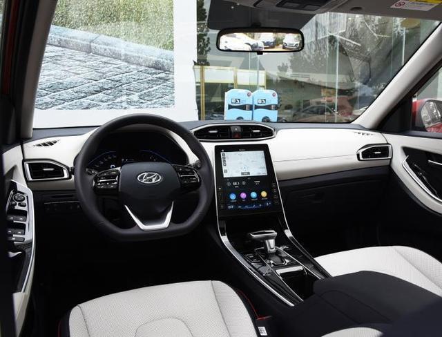 13万现代suvix25,13万公里现代ix25手动二手车