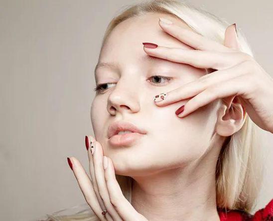 做美甲对孕妇有危害吗,好看的美甲款式超级闪视频